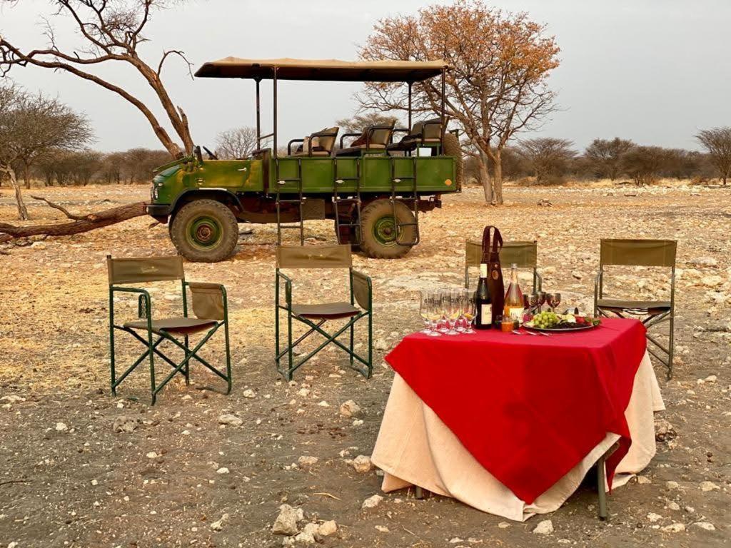 ホテル Kifaru Bush Camp オウチョ エクステリア 写真
